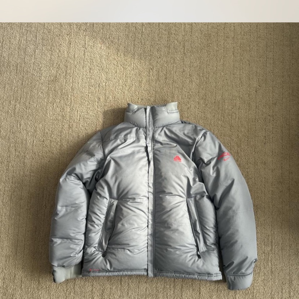 Vintage 90s-2000s Nike ACG puffer jacket